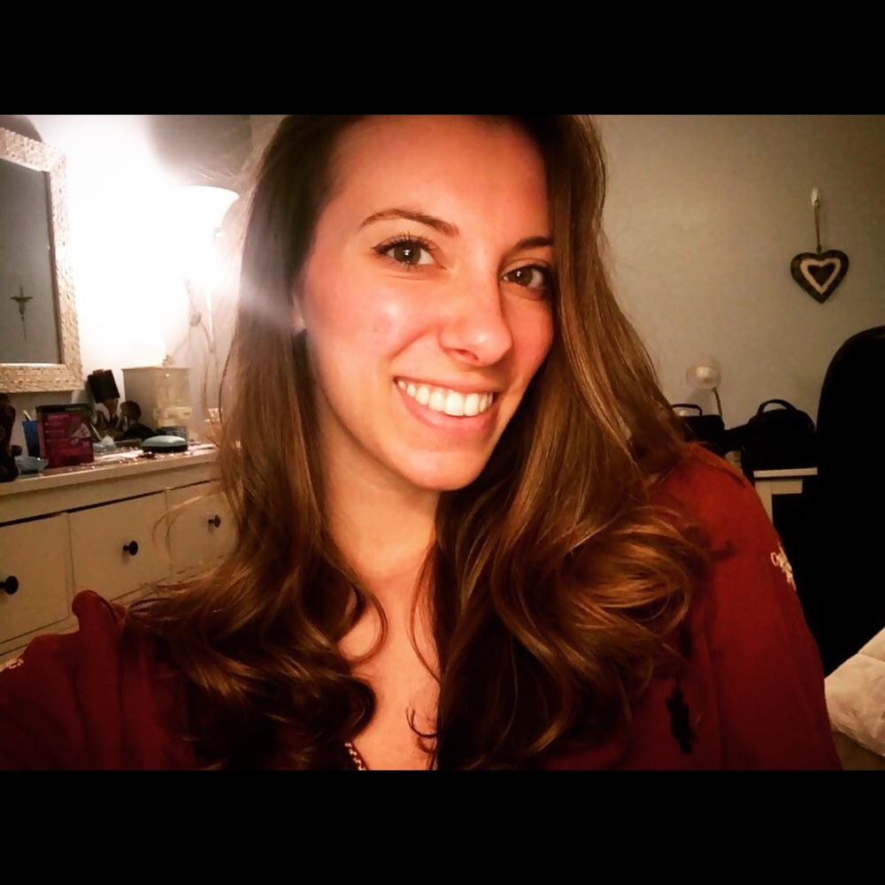 Meet your Posher, Olivia